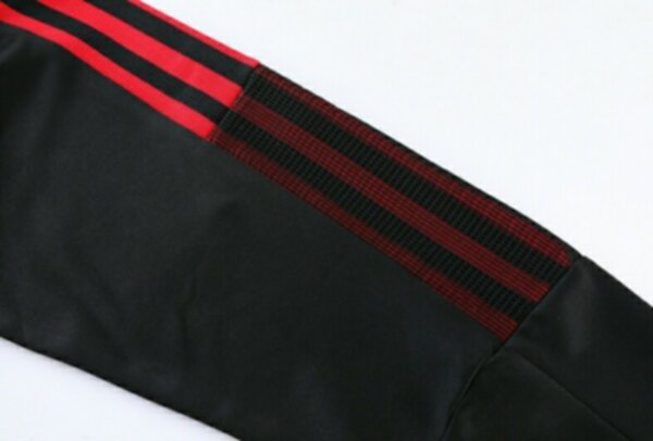тренировочный костюм   Manchester United 2021-2022  Adidas полиэстер 100%