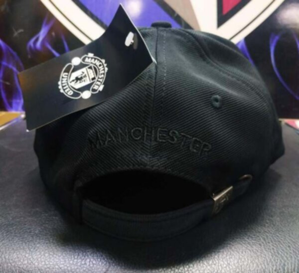 бейсболка Manchester United