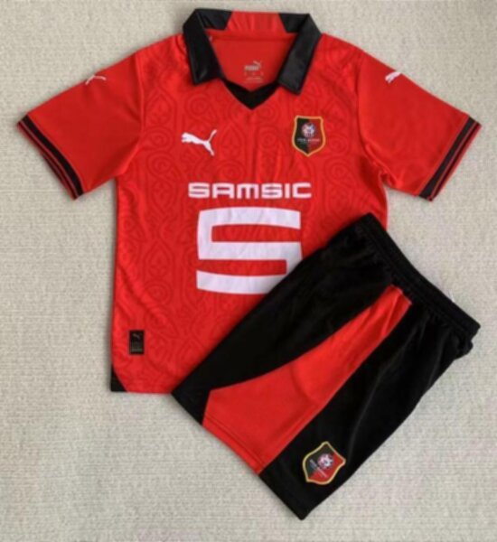 форма Stade Rennais Football Club 2023-2024