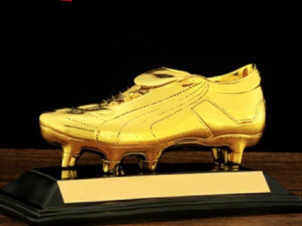 футбольная награда "Золотая бутса" 16 х 6 х 6см