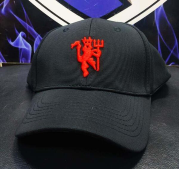 бейсболка Manchester United