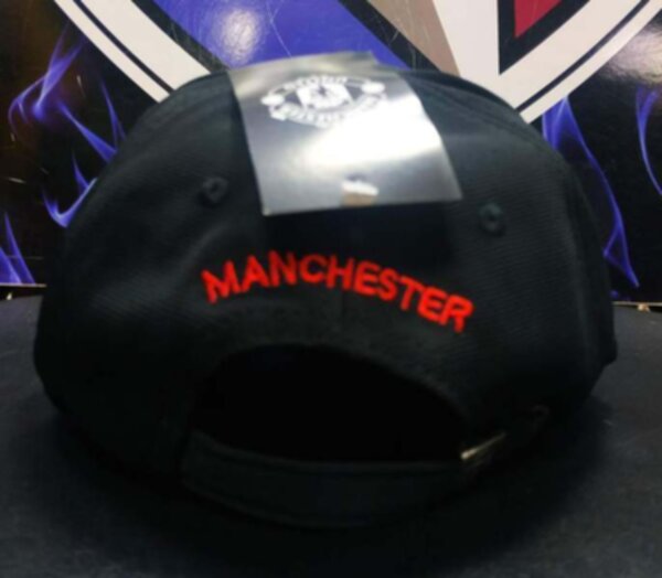 бейсболка Manchester United