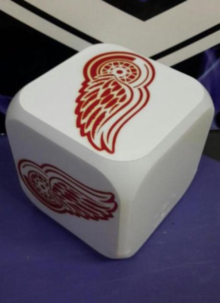 часы с LED Detroit Red Wings  8х8х8см