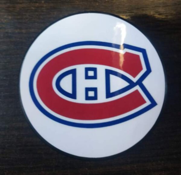 шайба сувенирная Montreal Canadiens