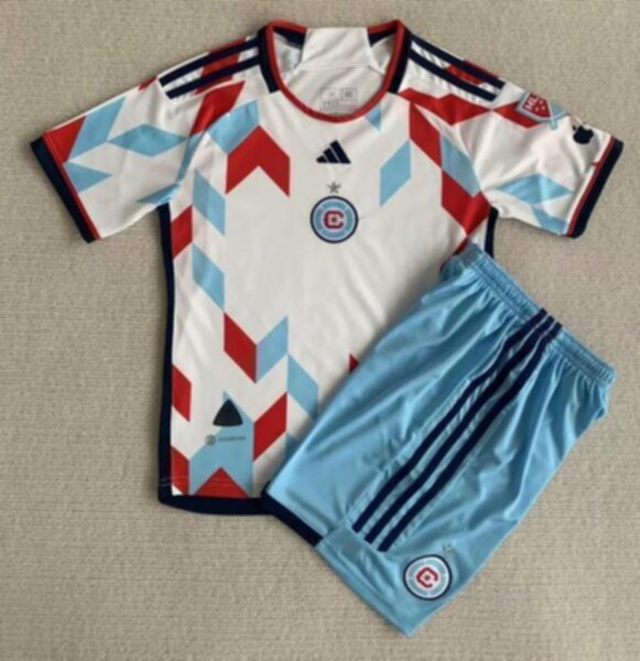 форма  Chicago Fire FC 2023 гостевая