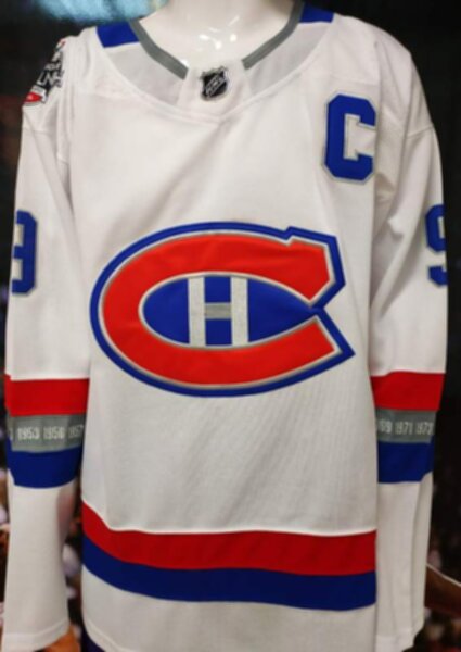 свитер хоккейный Montreal Canadiens №9  RICHARD