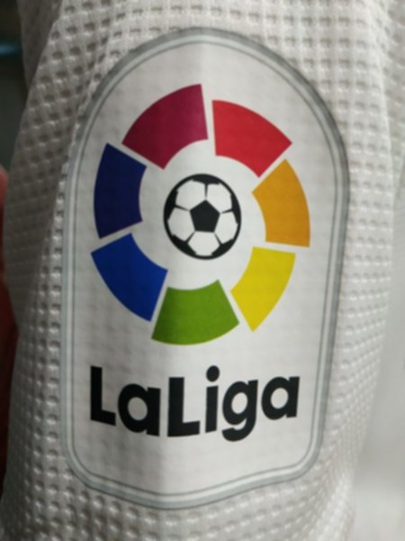 форма Real Madrid  2019-2020  домашняя