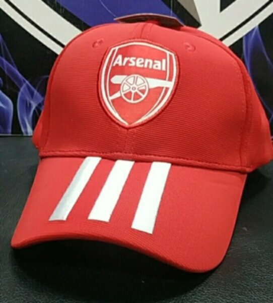 бейсболка Arsenal