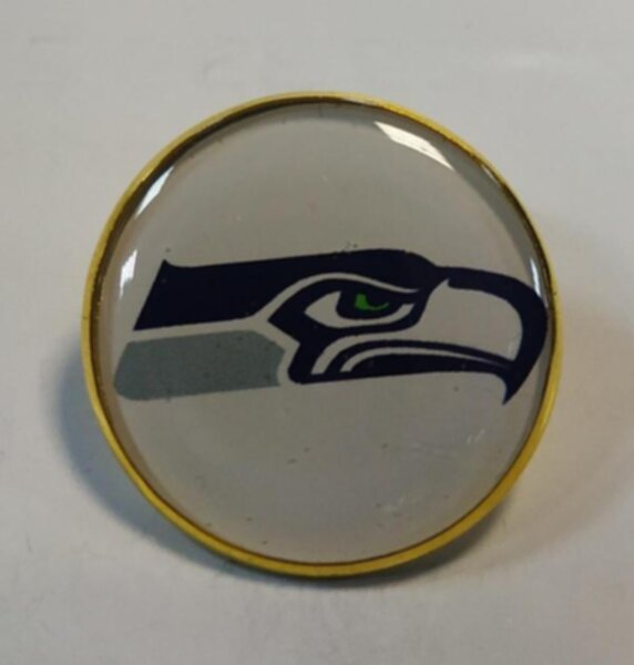 значок Seattle Seahawks  №0309  2,5 см  металл+полимерная смола