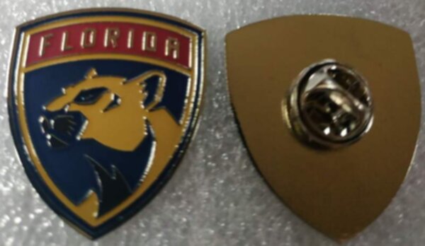 значок Florida Panthers  №1170   3 х 2,5 см металл