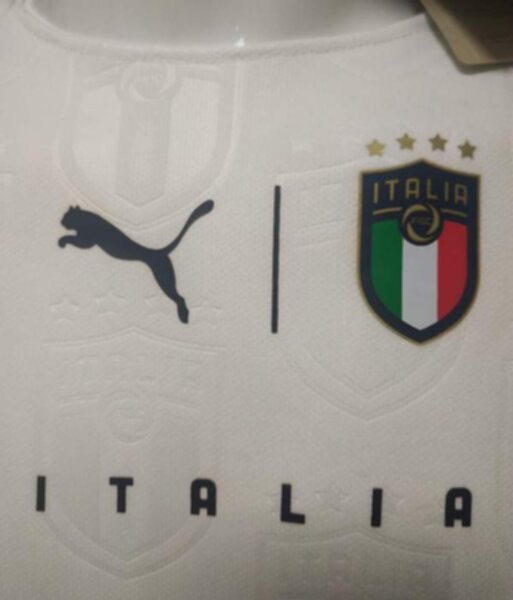 форма сборной Италии  Euro 2020