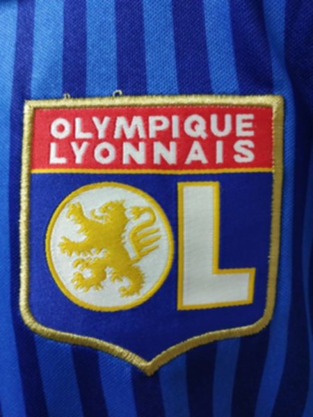 форма Olympique Lyonnais  2019-2020 