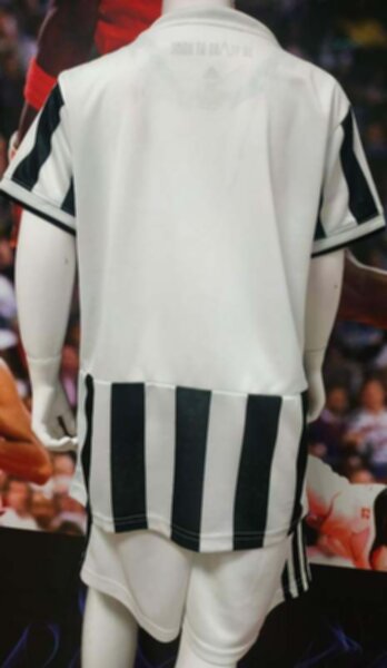 форма детская Juventus  2021-2022  домашняя