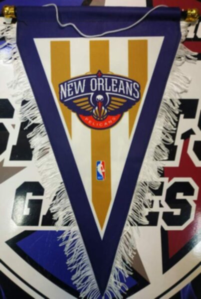 вымпел New Orleans Pelicans  40 Х 25 см  матерчатый