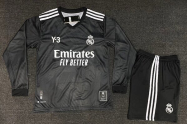 форма Real Madrid длинный рукав 2022  полиэстер 100%