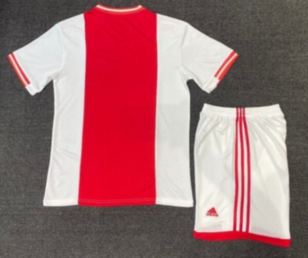 форма Ajax 2022-2023 домашняя 