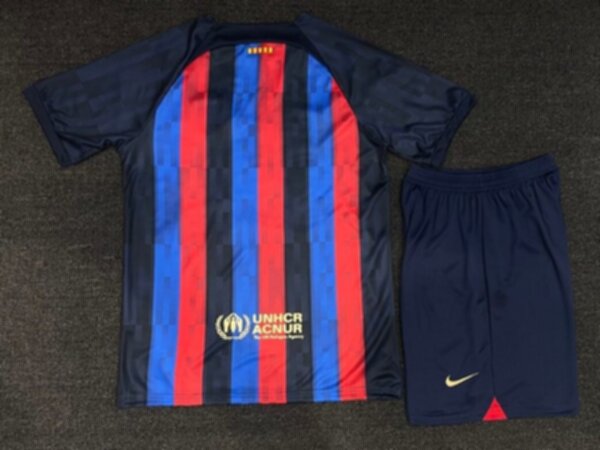 форма детская Barcelona  2022-2023  домашняя