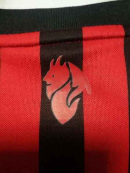 форма AC Milan  2019-2020  домашняя