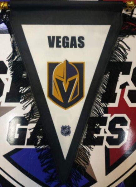 вымпел Vegas Golden Knights  40 Х 25 см  матерчатый