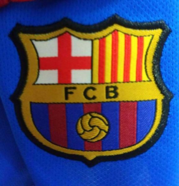 форма детская Barcelona  2021-2022  домашняя