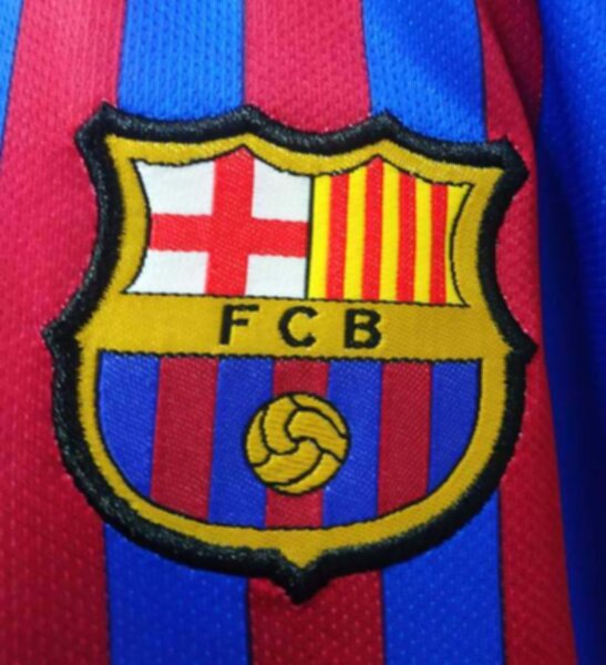 форма детская Barcelona  2021-2022  домашняя