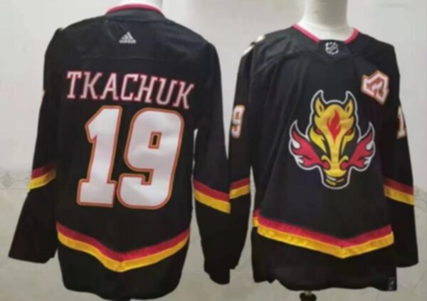 свитер хоккейный Calgary Flames №19 TKACHUK adidas
