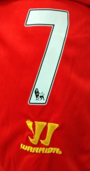 форма Liverpool  №7 SUAREZ  домашняя  2013-2014  Warrior