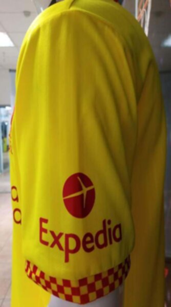 форма Liverpool   2021-2022  резервная