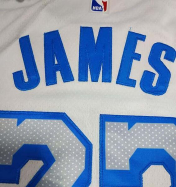 майка баскетбольная Los Angeles Lakers №23 JAMES   nike