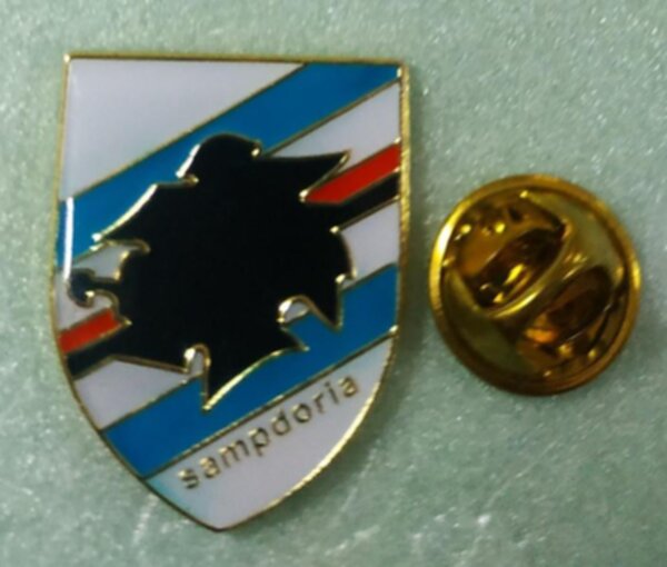 значок  Сампдория   №1106  2,5 x 2 см металл и полимерная смола 