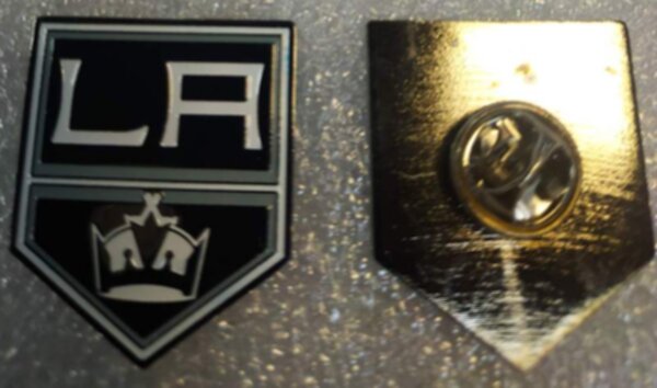 значок Los Angeles Kings  №1173  2,5 х 2 см металл
