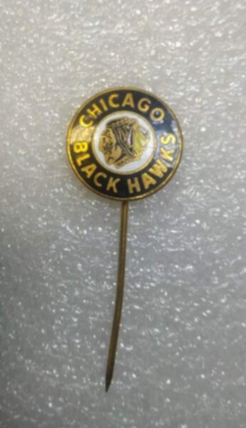 значок  Chicago Blackhawks №1381   2 см  металл