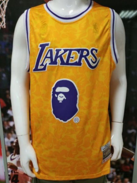 майка   баскетбольная Los Angeles Lakers  BAPE