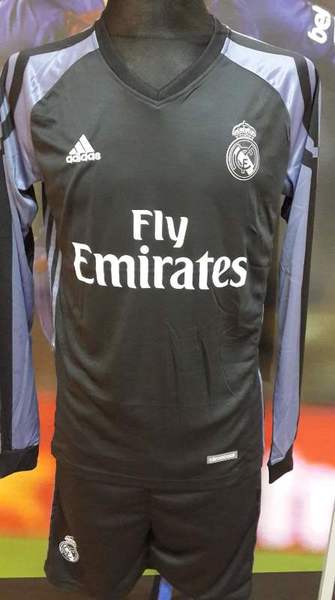 форма Real Madrid длинный рукав 2016-2017  резервная