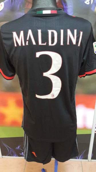 форма AC Milan №3 MALDINI