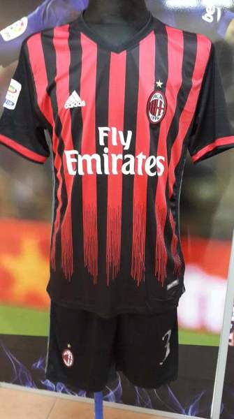 форма AC Milan №3 MALDINI