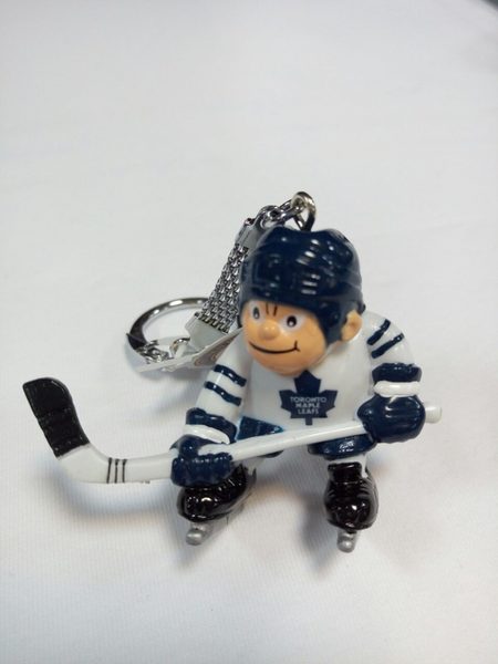брелок -хоккеист Toronto Maple Leafs