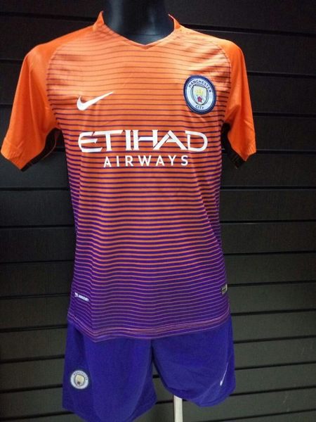 форма Manchester City  гостевая  2016-2017