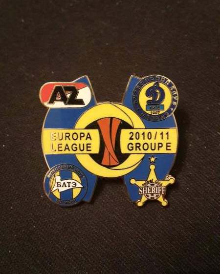 значок Group E 2010-11 Europa League(0451)