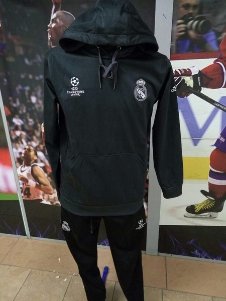 тренировочный костюм Real Madrid