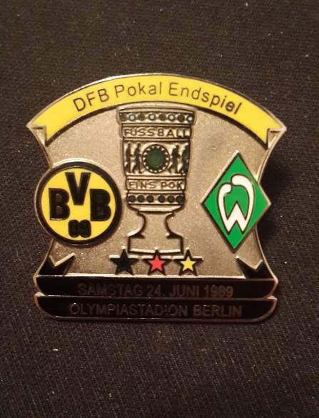 значок Borussia Dortmund-Werder   №0437 