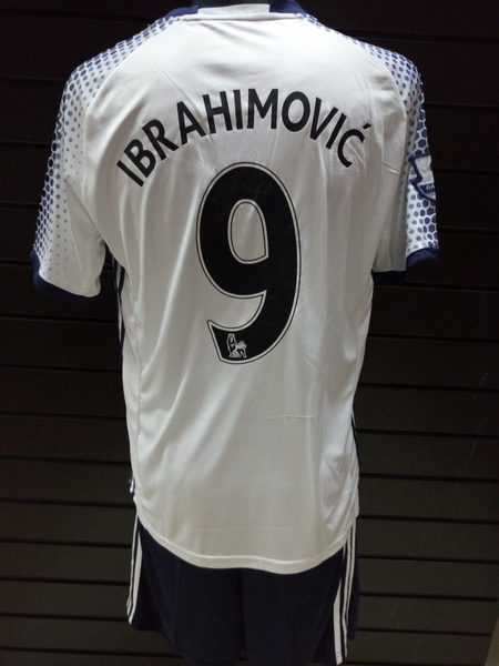форма Manchester United №9 IBRAHIMOVICH  2016-2017