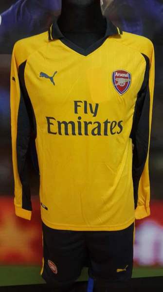форма Arsenal   длинный рукав  2016-2017   гостевая