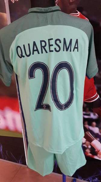 форма сборной Португалии №20 QUARESMA