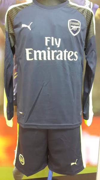форма Arsenal  длинный рукав  2016-2017  резервная