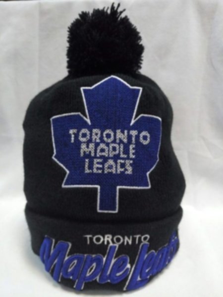 шапка Toronto Maple Leafs  акрил 100%