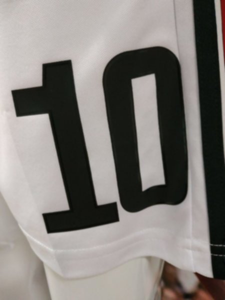 форма Juventus  №10 DYBALA  длинный рукав  домашняя  2018-2019