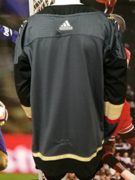 свитер хоккейный Vegas Golden Knights  adidas