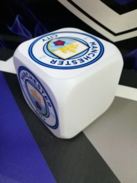 часы с LED Manchester City  8х8х8см