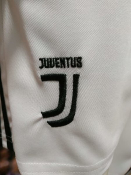 форма Juventus  №10 DYBALA  длинный рукав  домашняя  2018-2019